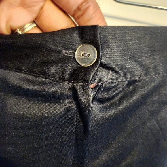 Avon Fashions | Women's Vintage Classic Black Midi Length Skirt (Size 17/18) - Picture 5 of 8